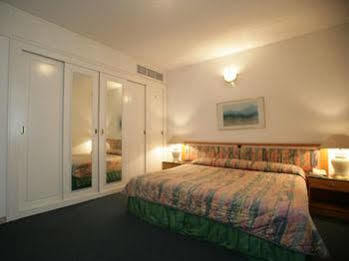 Imperial Hotel *